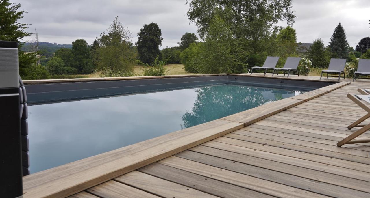 Une Pause En Correze Sarroux Экстерьер фото