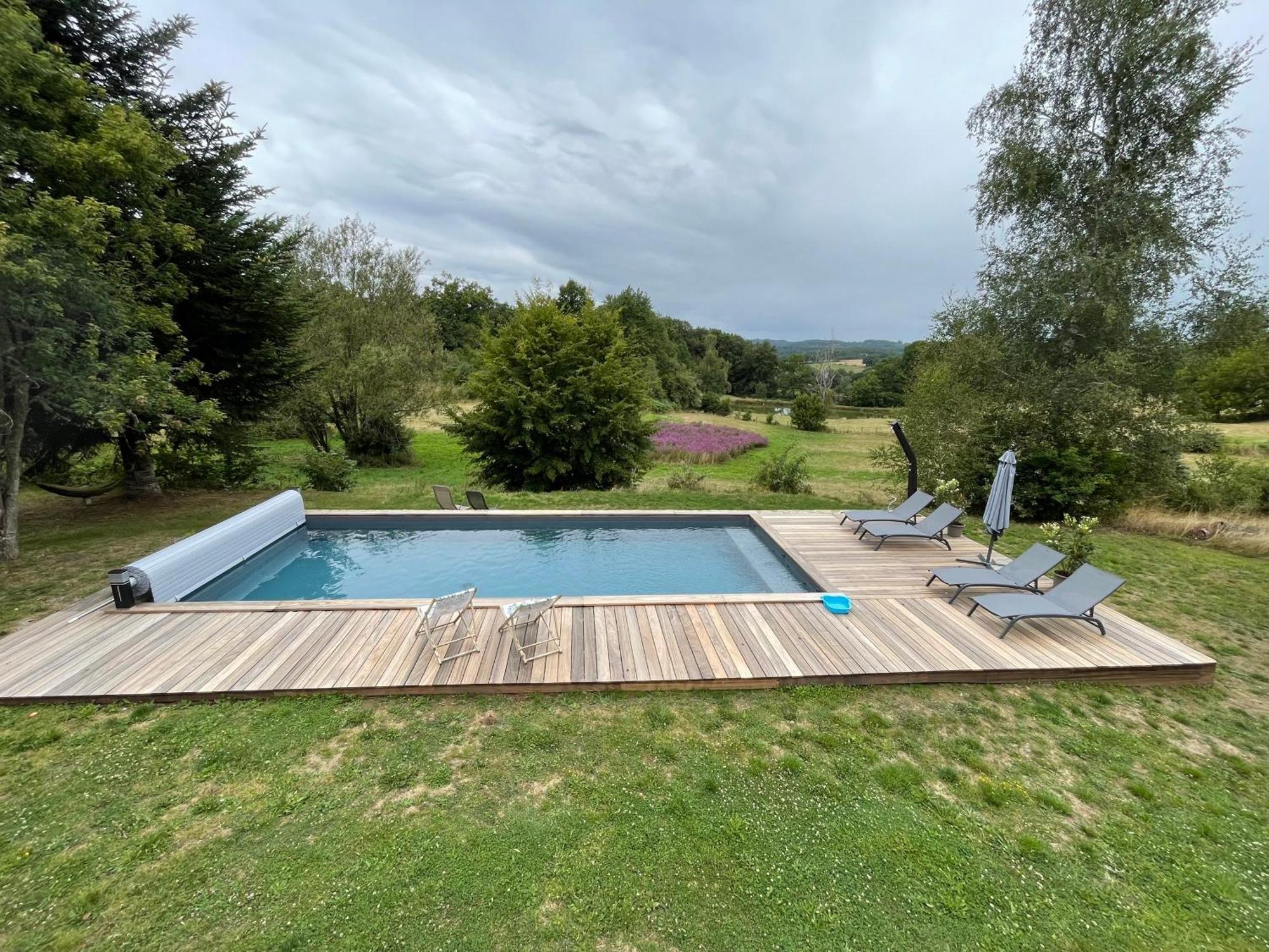 Une Pause En Correze Sarroux Экстерьер фото